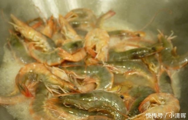 虾子|大虾以后别再吃水煮了,酒店大厨教你做法,5斤不够吃,1盘接1盘