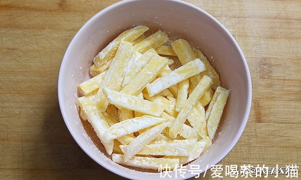 想吃干锅虾不用去饭店，教你在家做，下酒又下饭一大锅不够吃