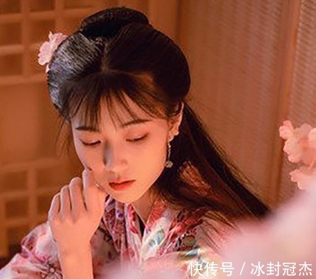 金线$唐朝诗人一首七言,写尽穷女孩最深的悲哀,最后一句千古流传