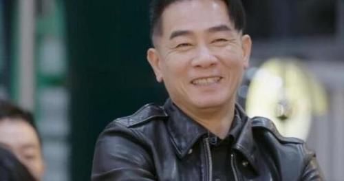 赵文卓|陈小春调侃赵文卓《哥哥》半夜排练遭李承铉投诉，原因笑翻全场
