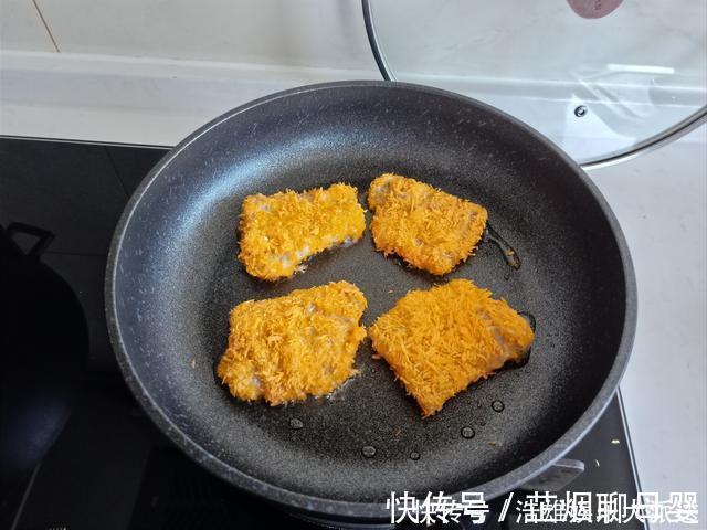我家的极简晚餐,3个菜15分钟,好吃不贵又简单,吃得开心舒服