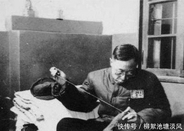 烧饼|溥仪在街上买烧饼吃，刚吃一口脸色大变，惊呼仆人骗了我二十年