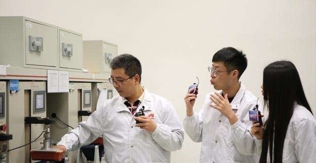 任正非|北大毕业员工给华为提上万字建议,任正非:有病治病,没病滚蛋!