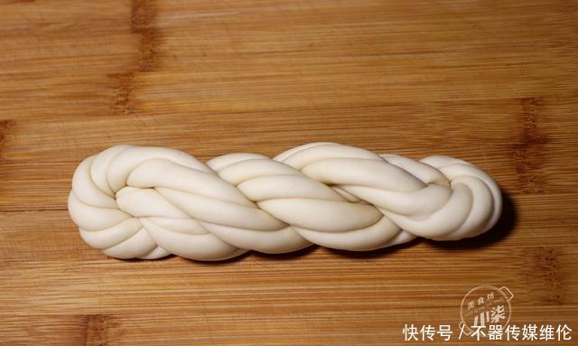 做法|奶香麻花的做法,不发面,不油炸,暄软香甜,比花卷更好吃