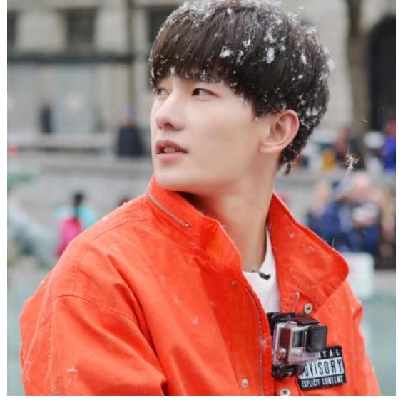 花少|(zhì)五男兩女戶外露營，“窮游”程度堪比《花少》，這檔綜藝真敢做