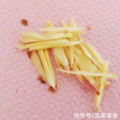 小青菜|#少盐饮食 轻松生活#菌菇虾滑汤