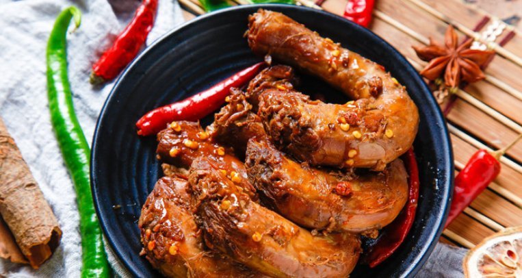 妈妈|8岁小男孩,突然死活不去上学,脱下裤子后,妈妈吓得说不出话来