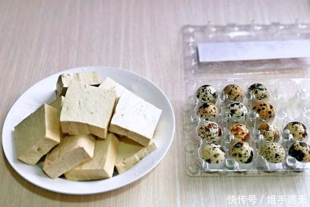 在线|豆腐加蛋,换一种“煎法”,豆腐洞里放“小蛋”,口感营养双在线