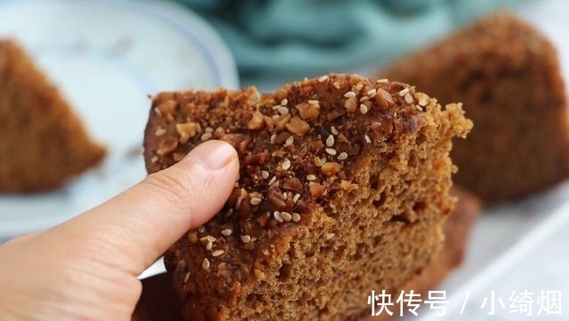 面食|红枣加2个鸡蛋,不用烤箱不油炸,美容又养颜,女人孩子要多吃