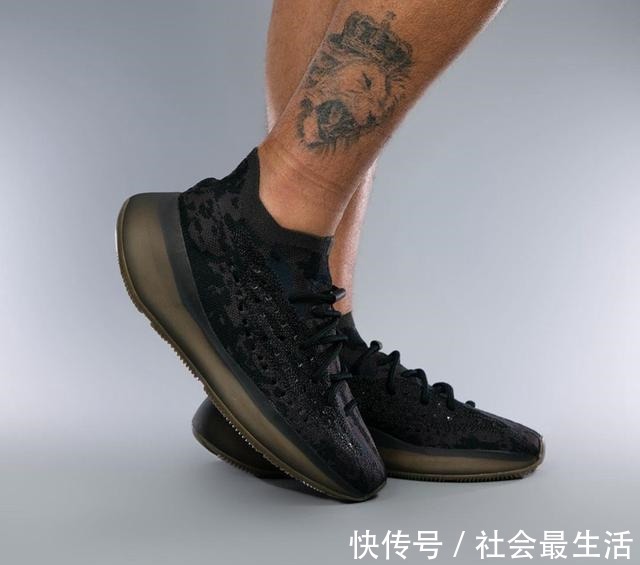 onyx 黑武士配色超能打!全新Yeezy 380上脚图释出!