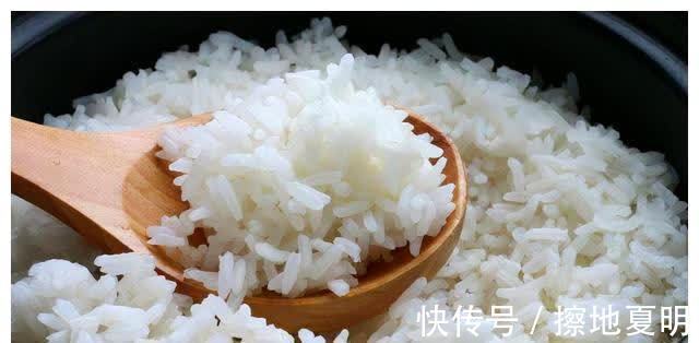 菠菜|米饭二次加热会“致癌”？医生提醒：这5种食物，最好别加热