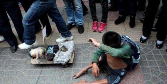 轩轩|6岁儿子被人贩拐走,经过三小时后终于找到,可是宝妈差点认不出