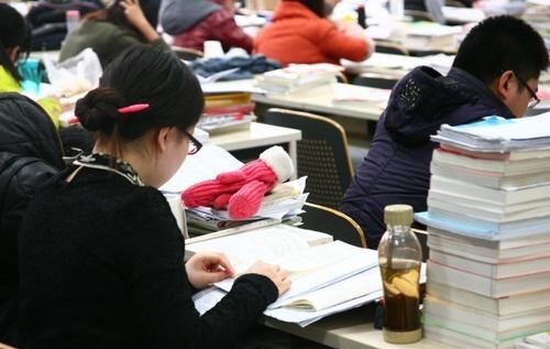 大学生|考研、读研总共需要多少钱？看完学费，学生表示自己很后悔