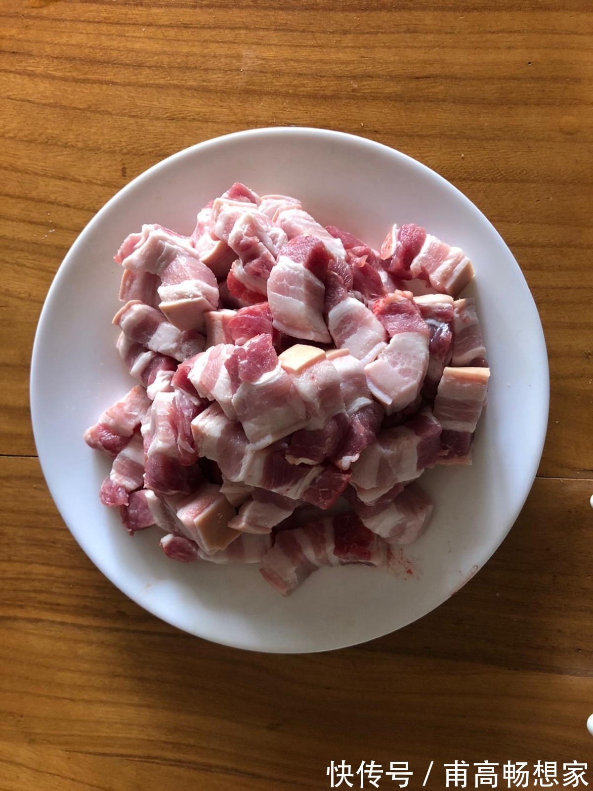 吃起来|家常版红烧肉的做法,鲜香软烂,肥而不腻,太下饭了