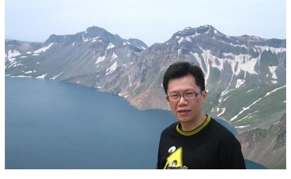 央视|体育“名嘴”洪钢:半路出家进央视,48岁还没有做爸爸