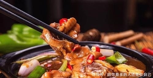  一道菜撑起一家店，鲜味十足，香味扑鼻，辛辣回味，灵魂是配菜