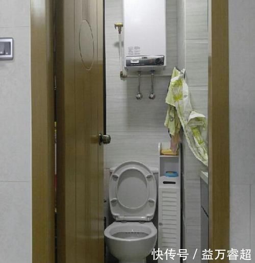 卧室|一家四口住房，百万“豪宅”仅35㎡，进门就是卧室，太憋屈了