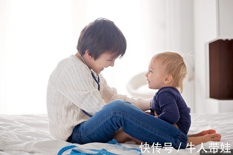 父母|睡前一小时,聪明的父母都在陪孩子做3件事,你做到了吗?