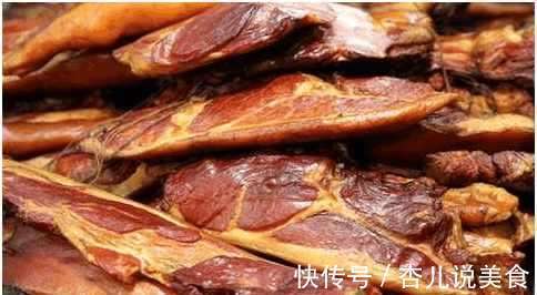 腌制腊肉时，不要只会放盐了！多加一点它，香还放不坏