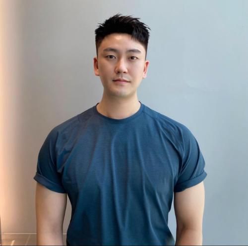 95后男生别剪“锅盖头”了，留好这几款潮流发型，青春阳光又帅气