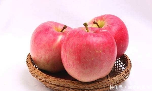 冬天吃苹果好处多多，却有一大禁忌，还有人不