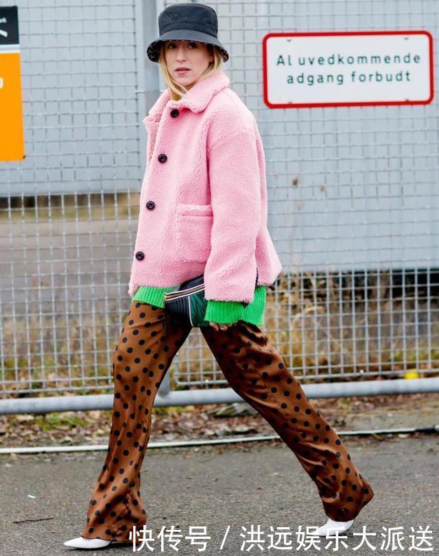 女人过了50岁,这3种“假时髦”的衣服别乱穿,廉价似地摊货