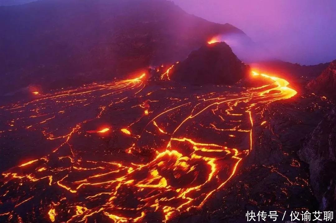 海洋 冰冷的冥王星之心,藏着一片温暖的海洋