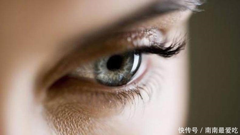 眼睛|女生这4个坏习惯不改,眼睛会变得不好看,特别最后1个,丑翻了