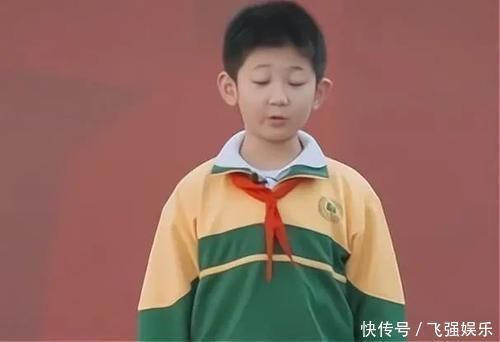 痛斥|儿子当众“痛斥”爸妈偏心妹妹,看清妹妹脸后,网友:很难不偏心