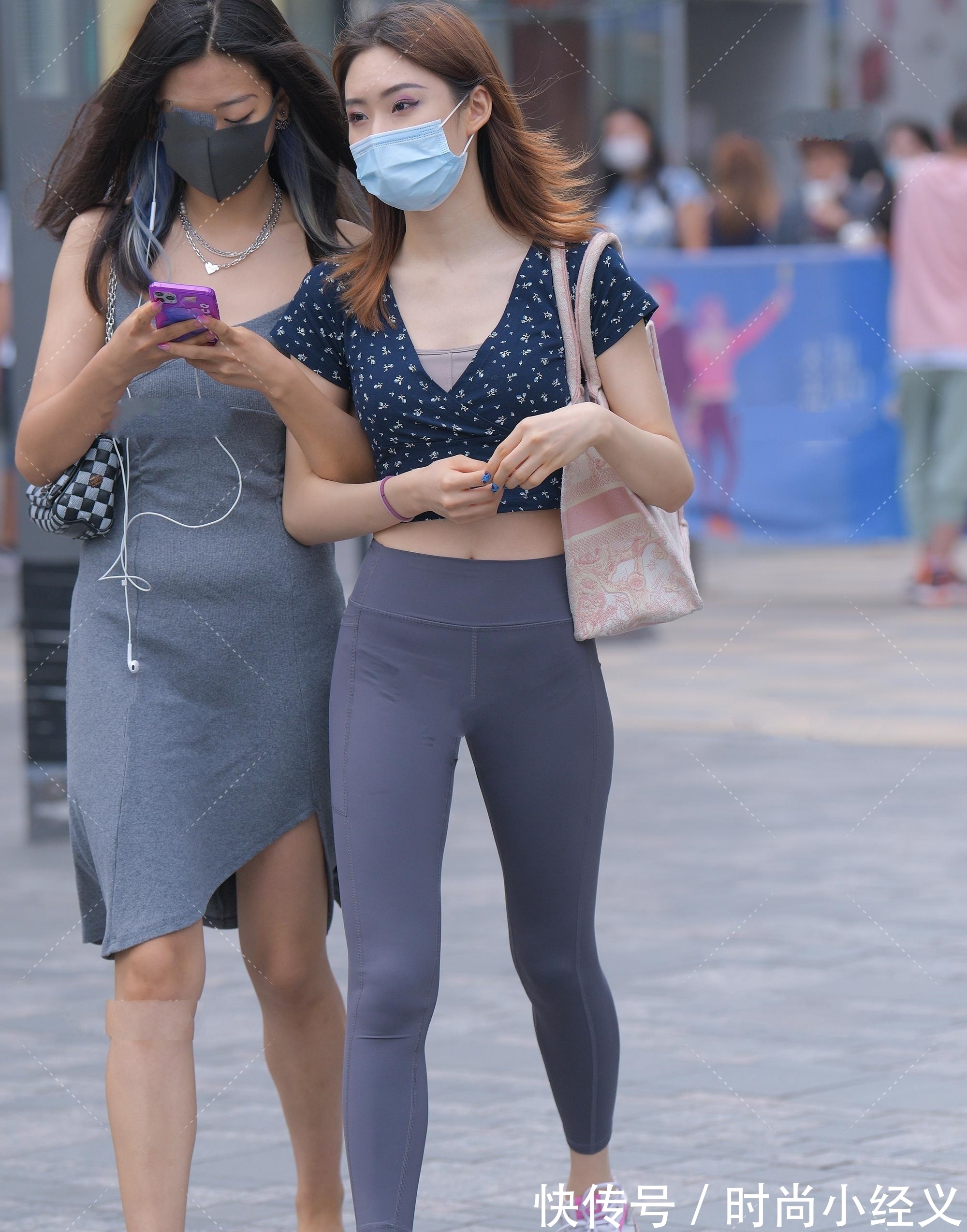 鞋包|小碎花上衣搭配瑜伽裤，简约俏皮，这样的鞋包更有少女心