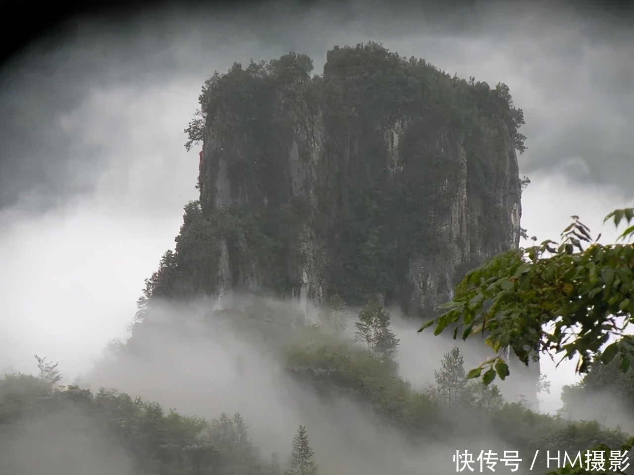 老年|悬崖峭壁大峡谷，不用出国，中国美丽的12个大峡谷