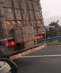 |搞笑GIF趣图:牛你到底经历了什么