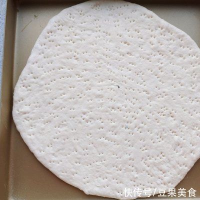 好吃|培根披萨这样做也太好吃了吧！天天吃都不腻