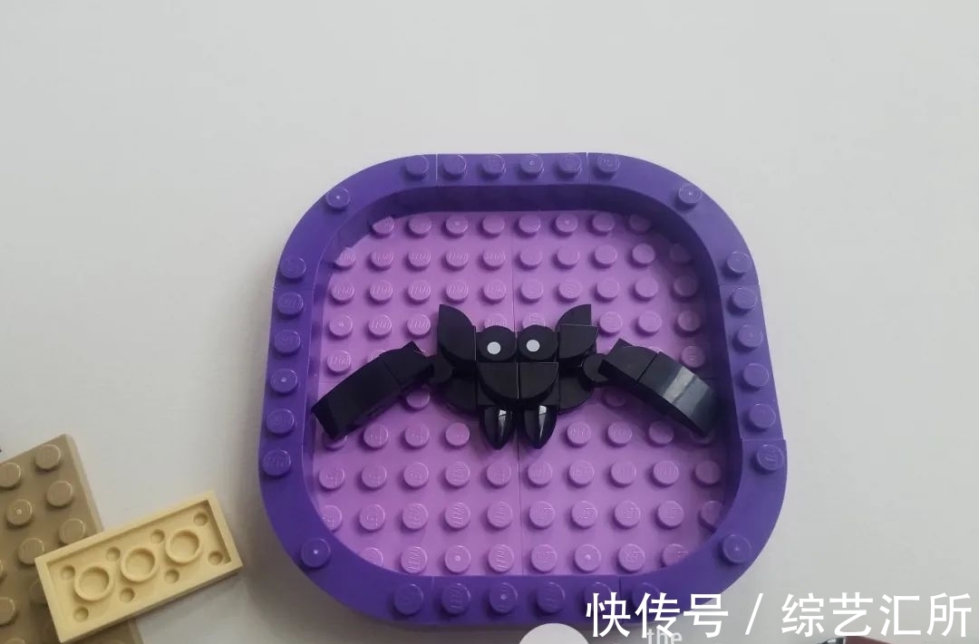 评测|乐高季节套装40493万圣节猫头鹰和40497蜘蛛与鬼屋评测