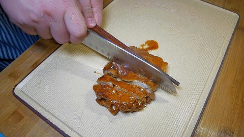 孩子想吃鸡腿饭？教您懒人做法，简单几步就搞定，好吃解馋