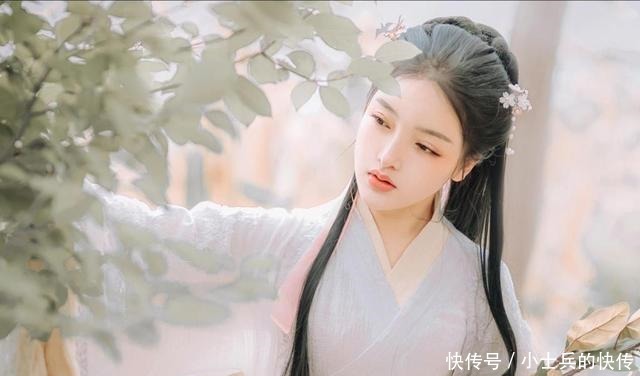 流传|李清照的一首《声声慢》,第一句就惊艳世人,流传至今成为了经典