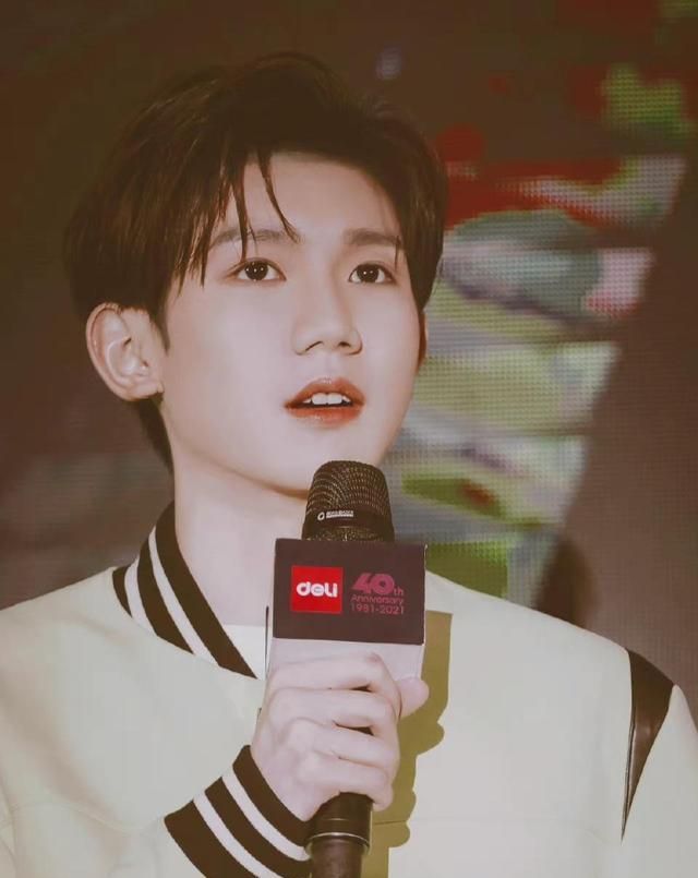 王源首谈录节目收获,果然音乐人视角独特,最喜欢的歌令人迷惑