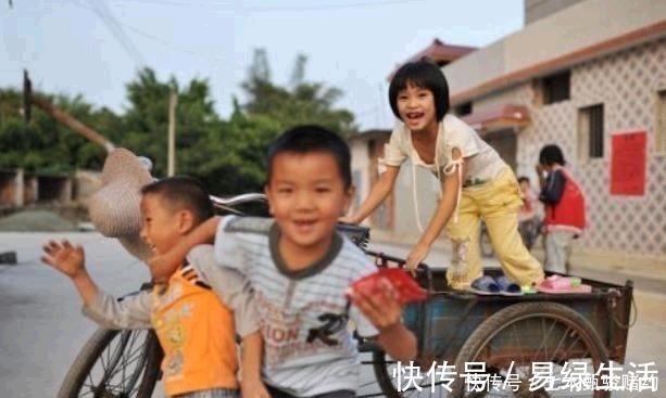 取名|爸爸姓袁,给孩子起了个名字,妈妈在幼儿园一喊全班都逃走了