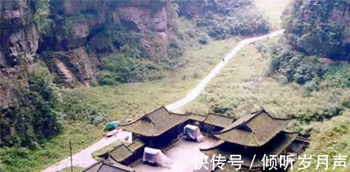 白虎!“白虎穿堂,家败人亡”,白虎指的是什么?很多人都不知道