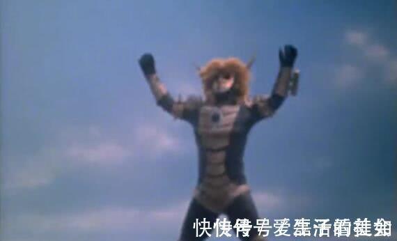 奥特曼|奥特曼皮套可以改装互用,其实怪兽也能,一个怪兽皮套竟用了四集