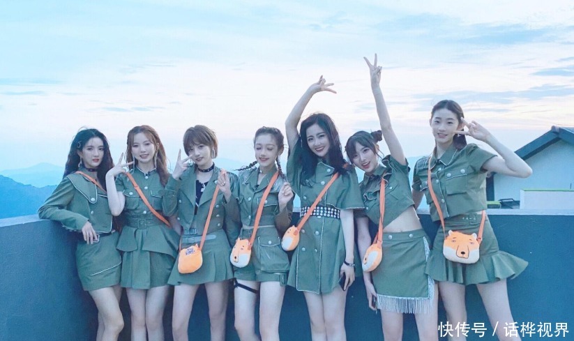 俞言 限定团粉丝昵称:偶青系偏爱用英文,INTO1又打破一魔咒