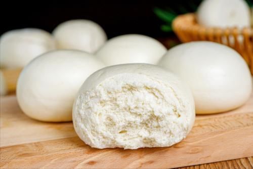 保鲜袋|保存馒头，放冰箱冷藏是错的，教你一招，放1个月不干也不硬