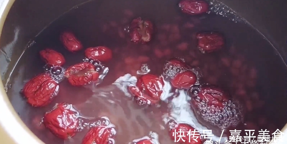 五红汤|天冷常喝五红汤,食材做法很简单,一月最好喝2次,常喝手脚不冷