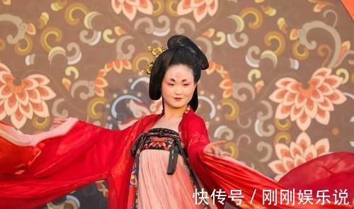 衣装|人靠衣装,美靠化妆!古代女子化妆的五个步骤,有没有和你很像