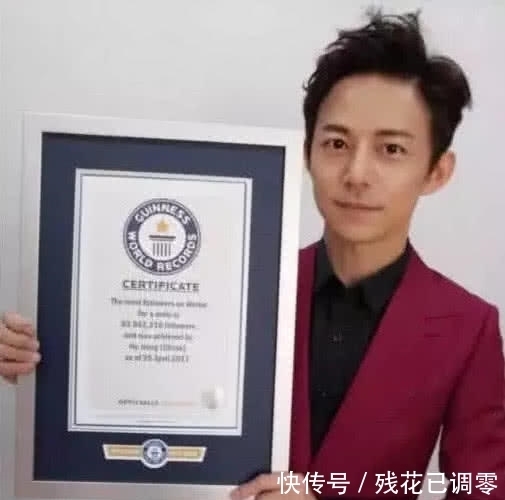 吉尼斯世界之最：第一项由何炅老师创造，用脚射箭你见过吗？