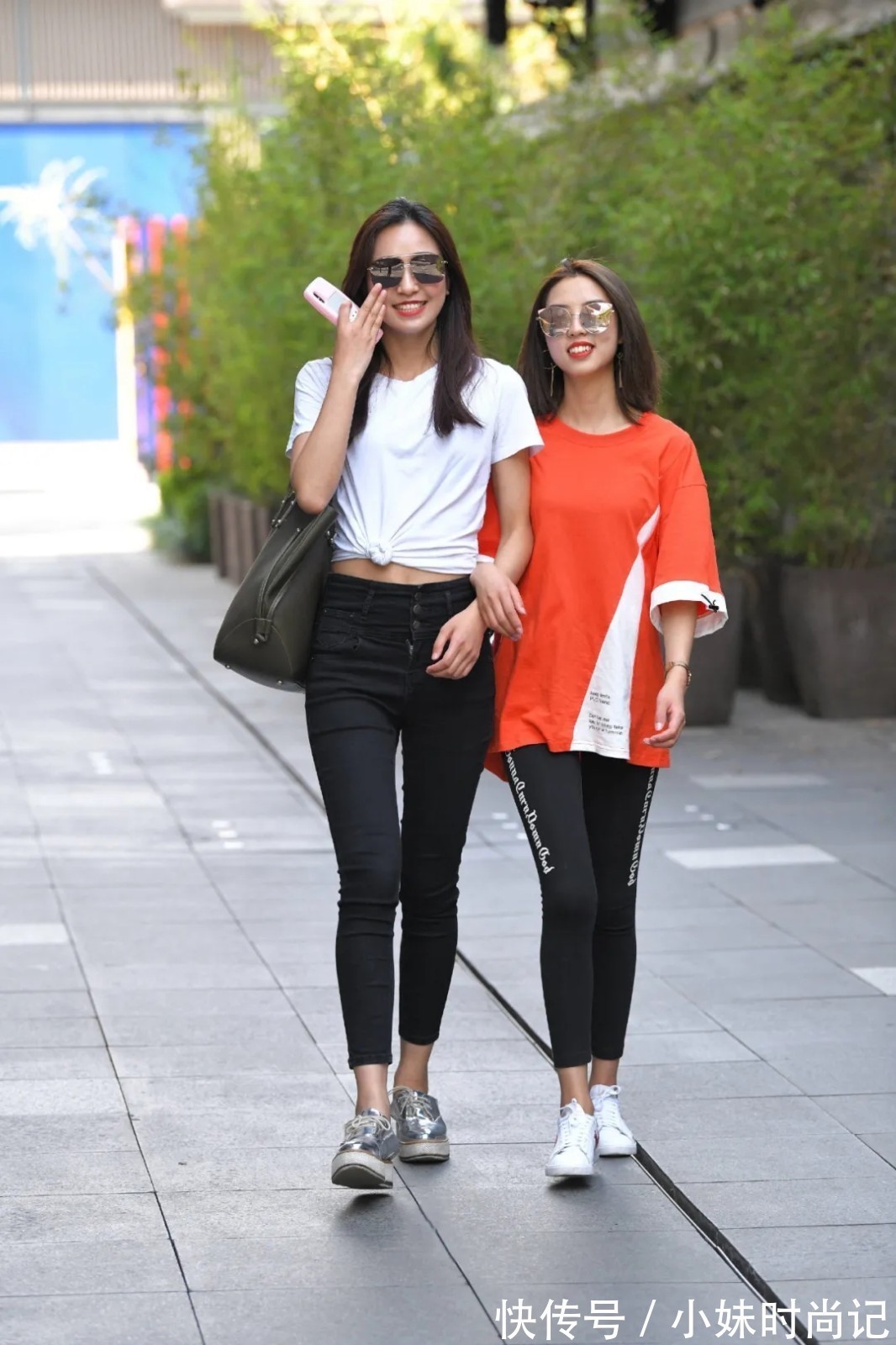 青春|基础款短袖T恤,搭配修身牛仔裤,简约时尚又显青春活力