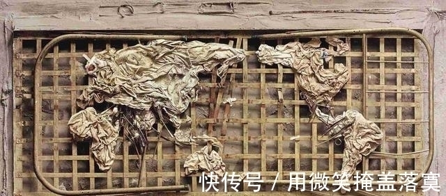 世纪风景之三@冷军画了一张世界地图卖出四千万,网友不理解,专家:放大仔细看