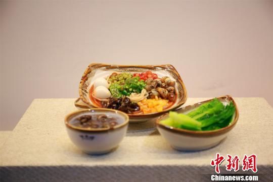 朱柳融|只有几十年历史的螺蛳粉，是如何成为国家级非遗的？