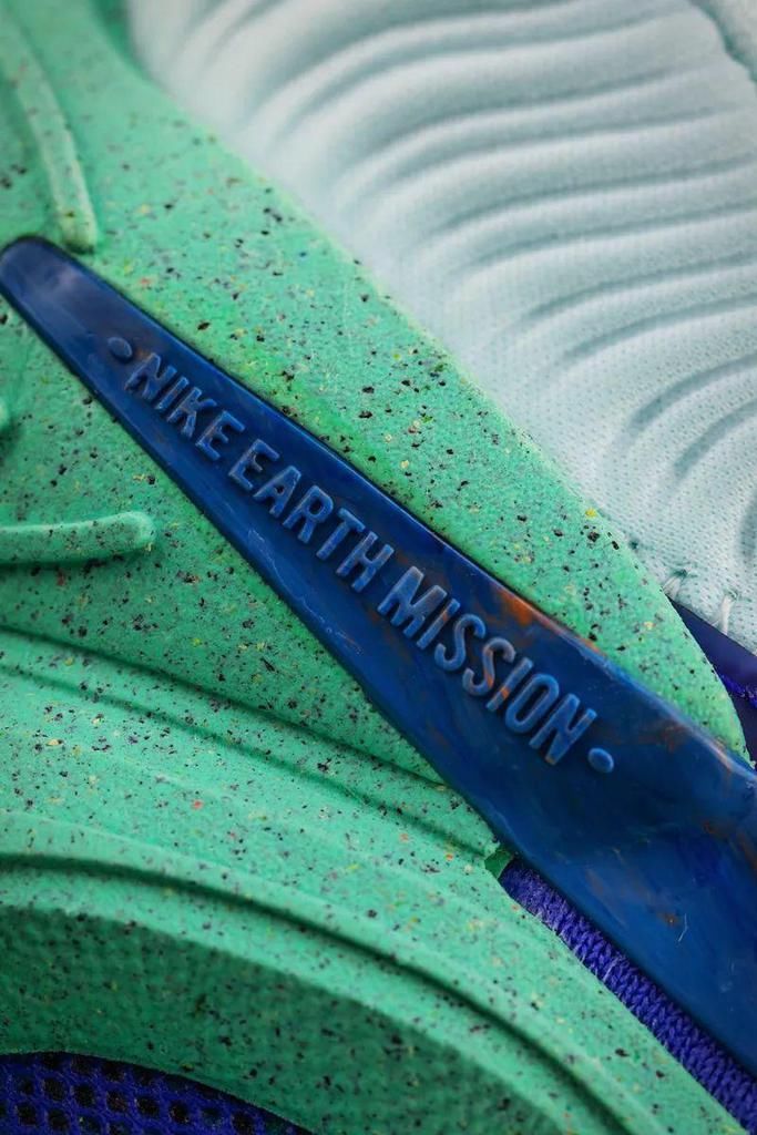 耐克「新一代神鞋」刚刚曝光！研究了几十年的黑科技，外观超颠覆！