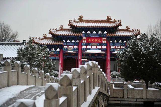 美到犯规，一步一景，济南几处古风雪景地，第一眼就让人倾倒！